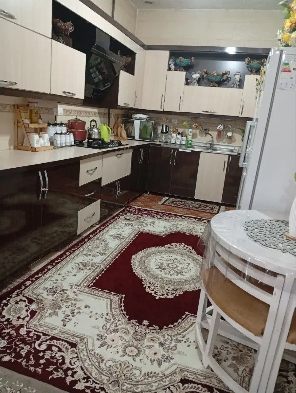 فروش یک باب منزل مسکونی ویلایی