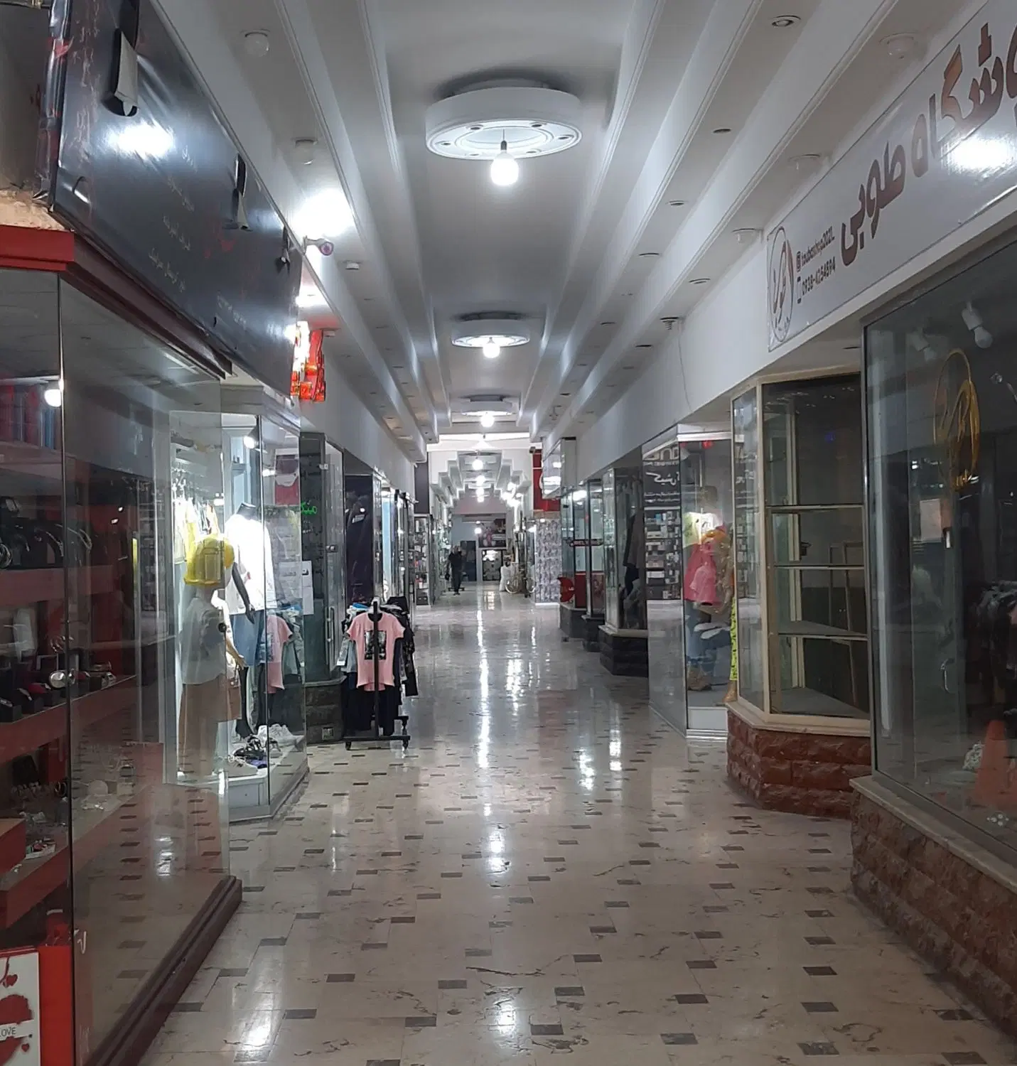 ۲۴متر مغازه _ فاز۲ اندیشه_ ط همکف پاساژ