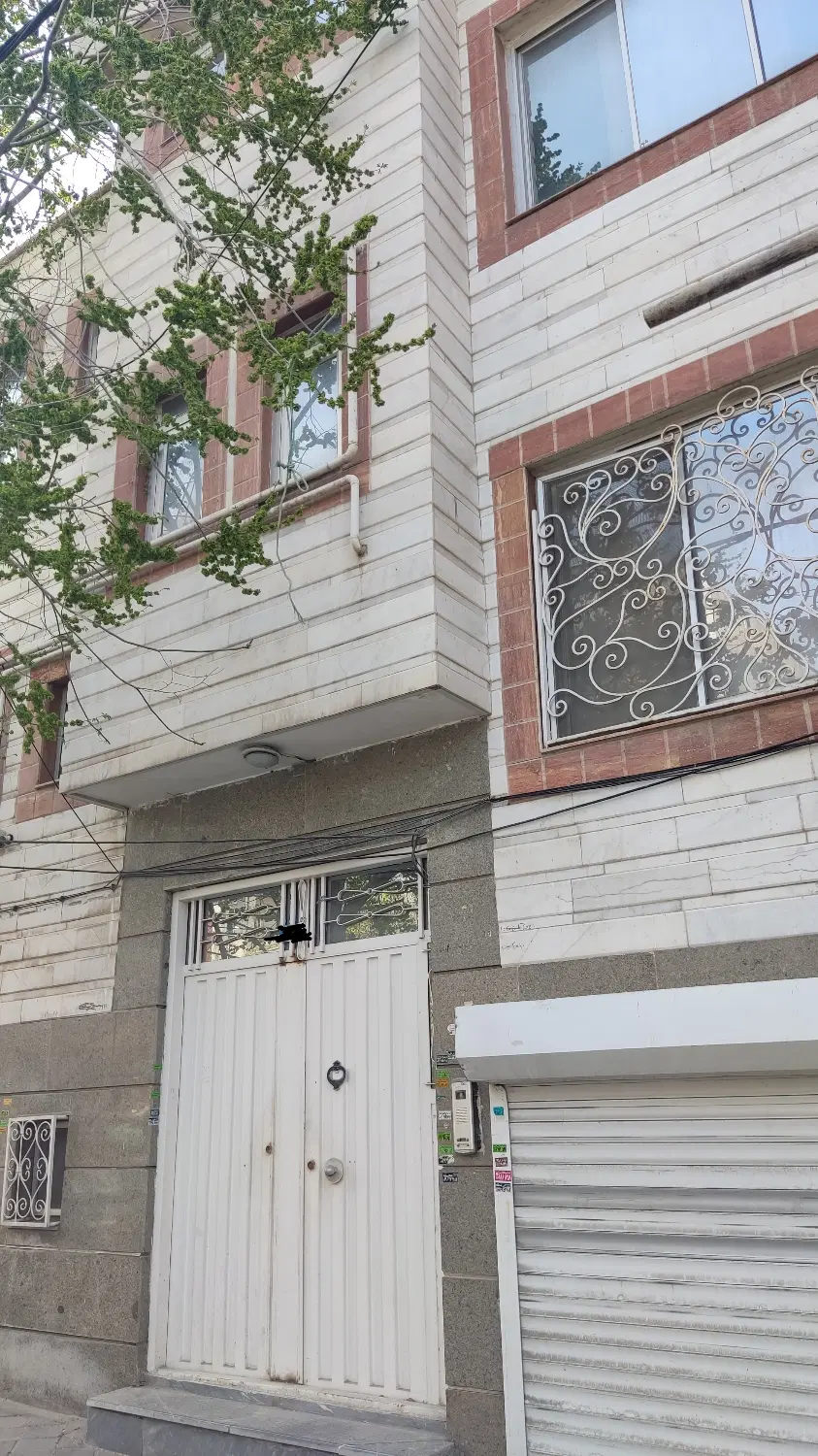 ساختمان دربست ایستگاه مدرسه زعفرانیه