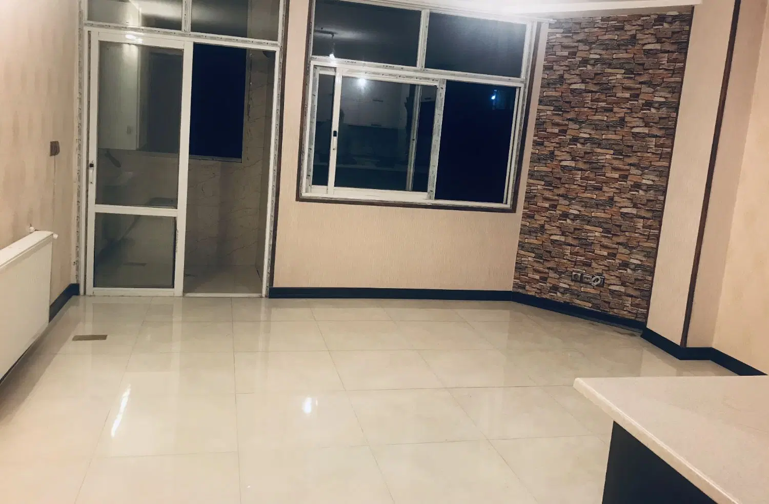 اپارتمان تفکیکی ۶۵ متری