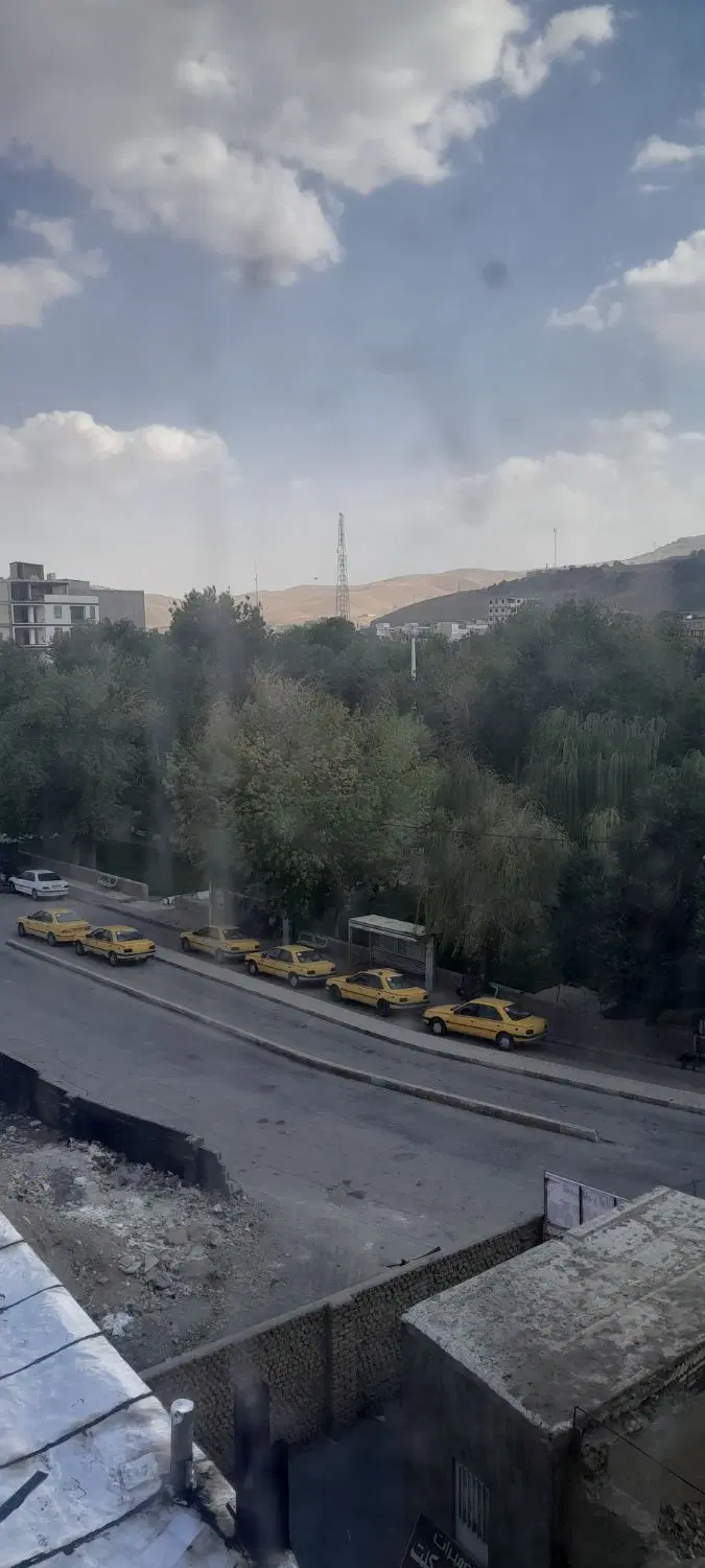 اجاره ۳۰۰ متر بازار