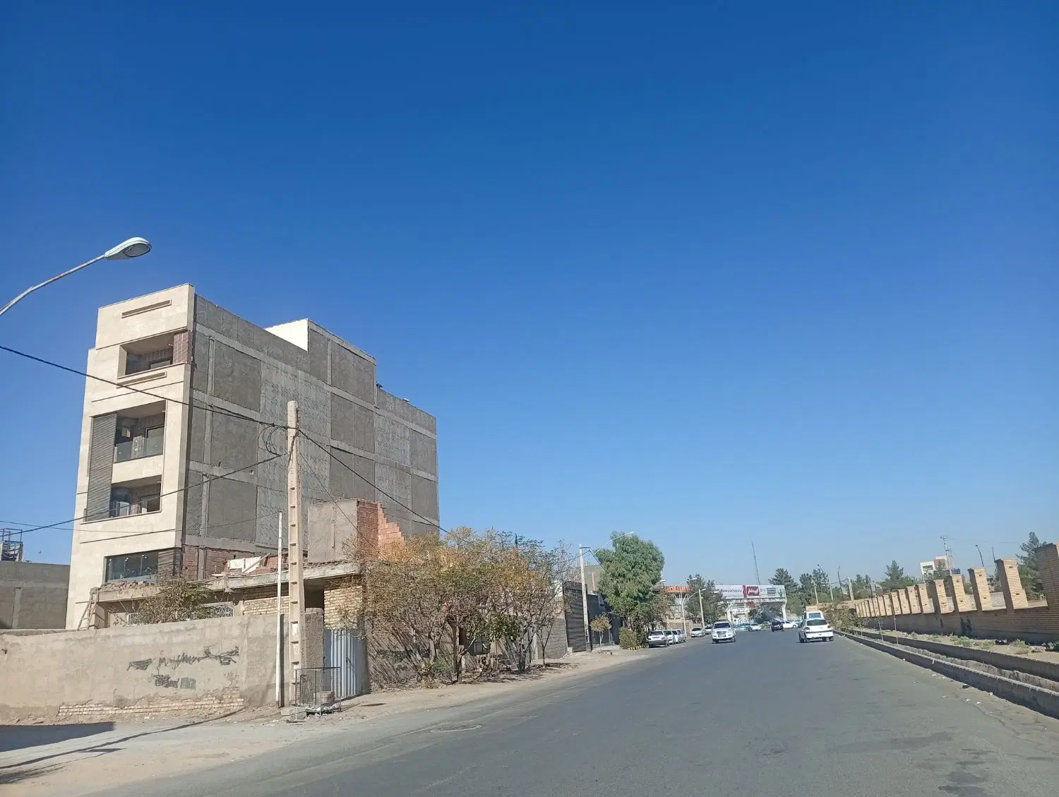 فروش ویلایی کلنگی خیابان خواجو