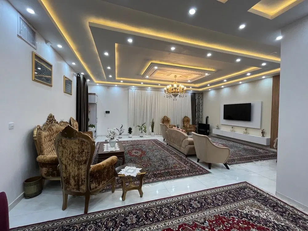 ویلایی فروشی خیایان شاد