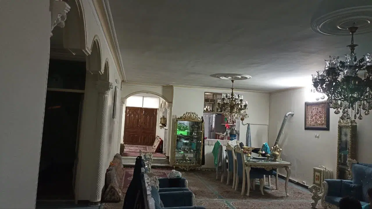 فروش خانه ویلایی۲۷۰متر در کیانمهر