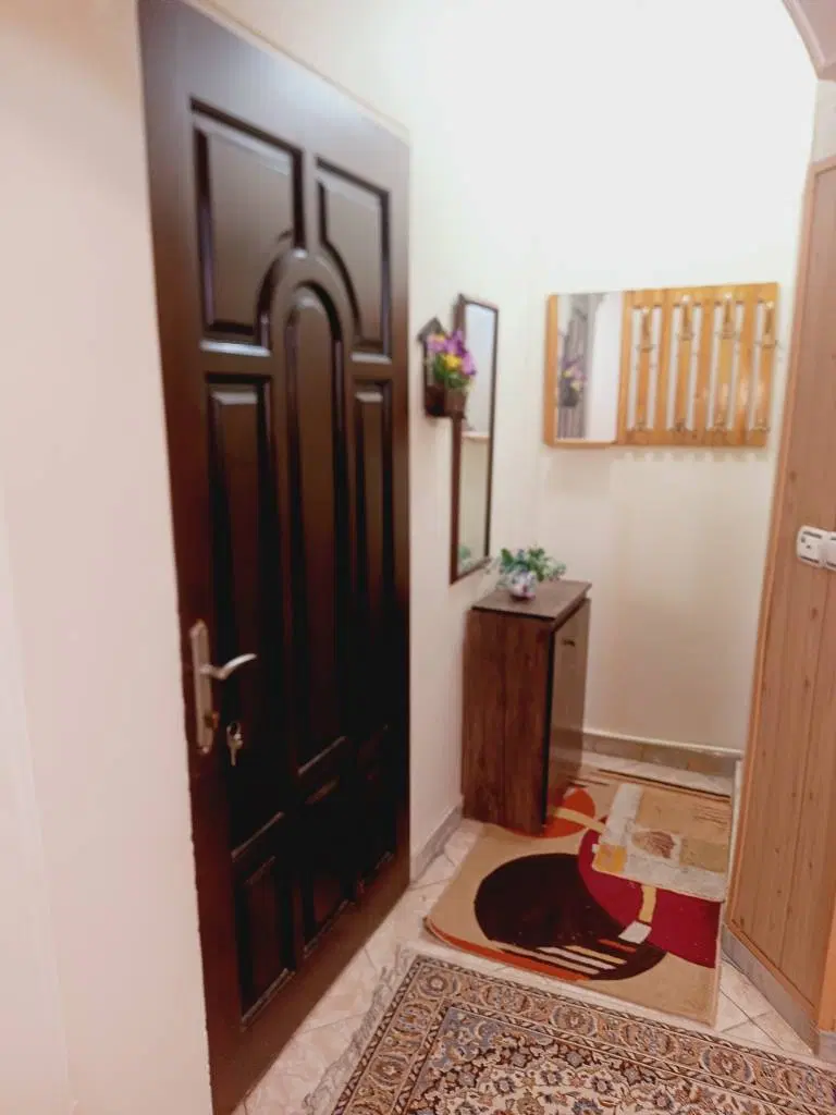اجاره ۸۰ متری میدان توحید