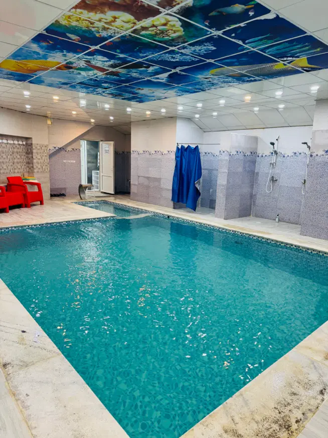 اجاره ویلای استخرآبگرم نوساز کد ۹۰۰