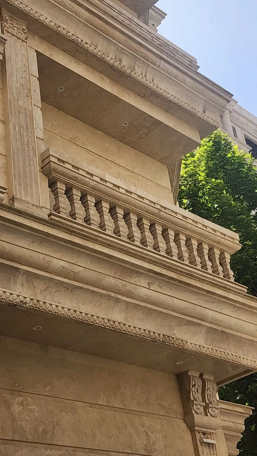 سه خواب ۱۷۰متری