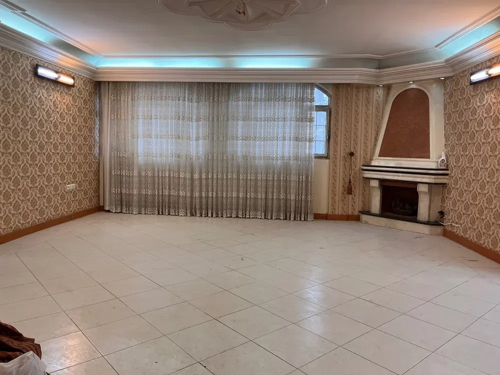 آپارتمان تک واحدی ۱۰۵ متری