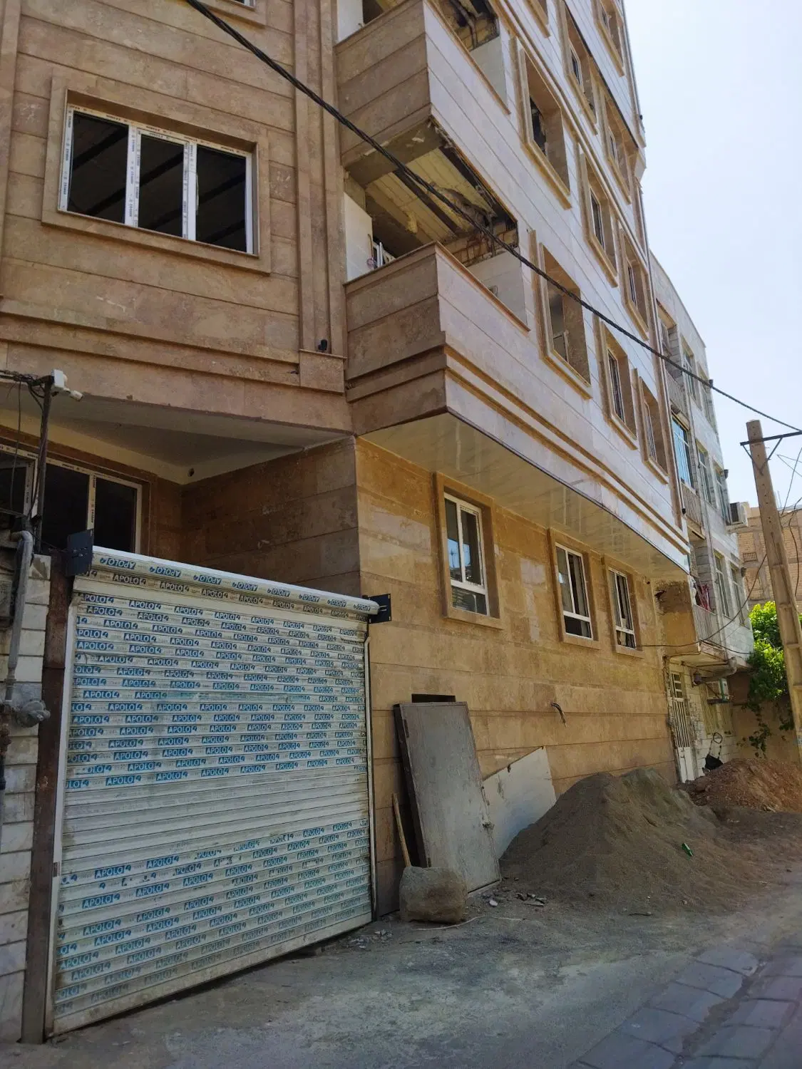 اپارتمان نو ساز 120متری