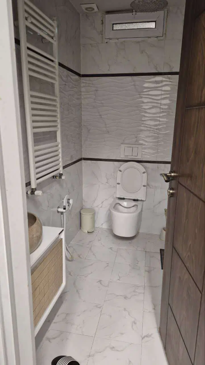 استخر دار لاکچری