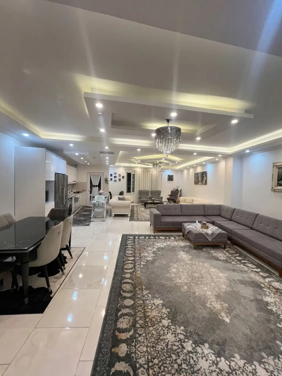 اپارتمان فروشی پنچ اذر