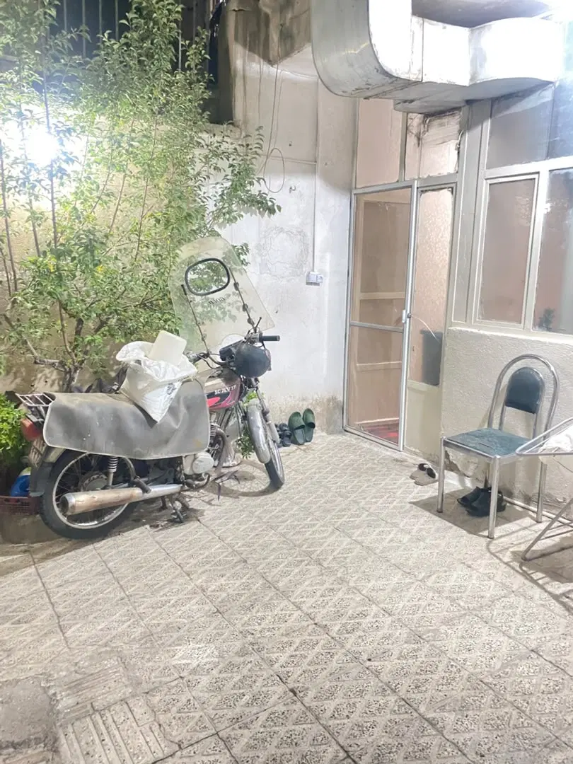 فروش خانه ویلائی مناسب تبدیل شدن به فروشگاه