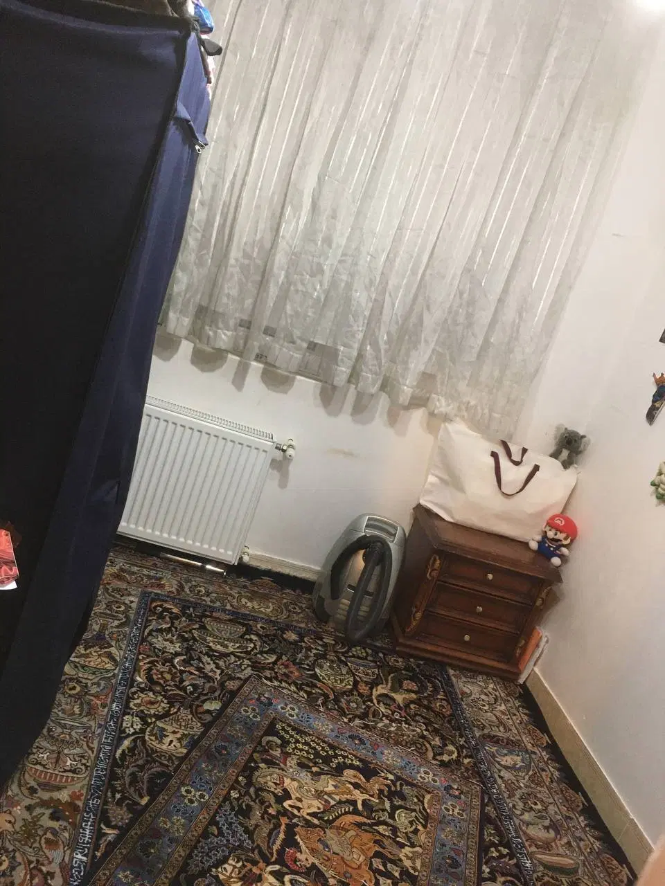 واحد ۴۸ متری تر و تمیز  خیابان شاندیز یافت آباد