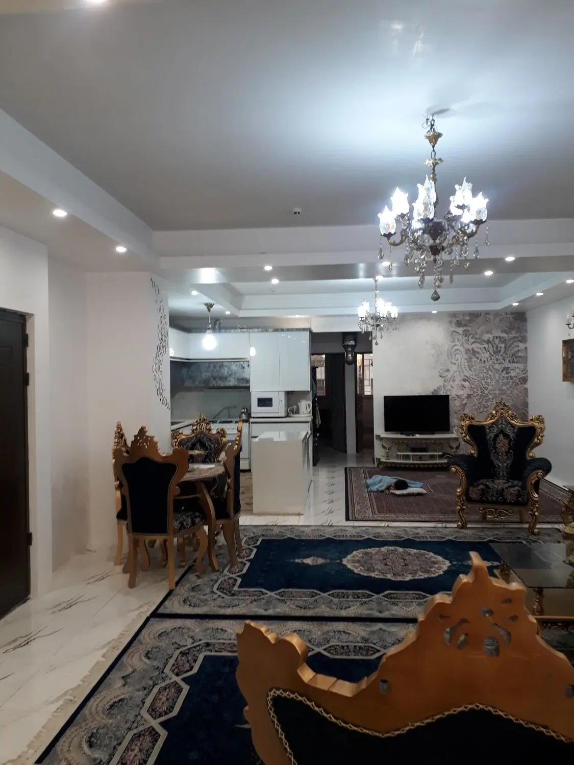 آپارتمان دو کله سرجنگلداری