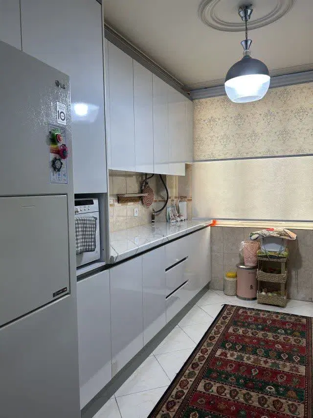 آپارتمان ۶۳ متری با پارکینگ انباری
