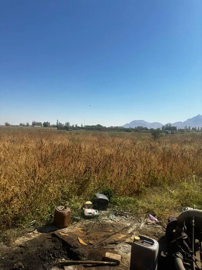 زمین کشاورزی آده با چاه پر آب