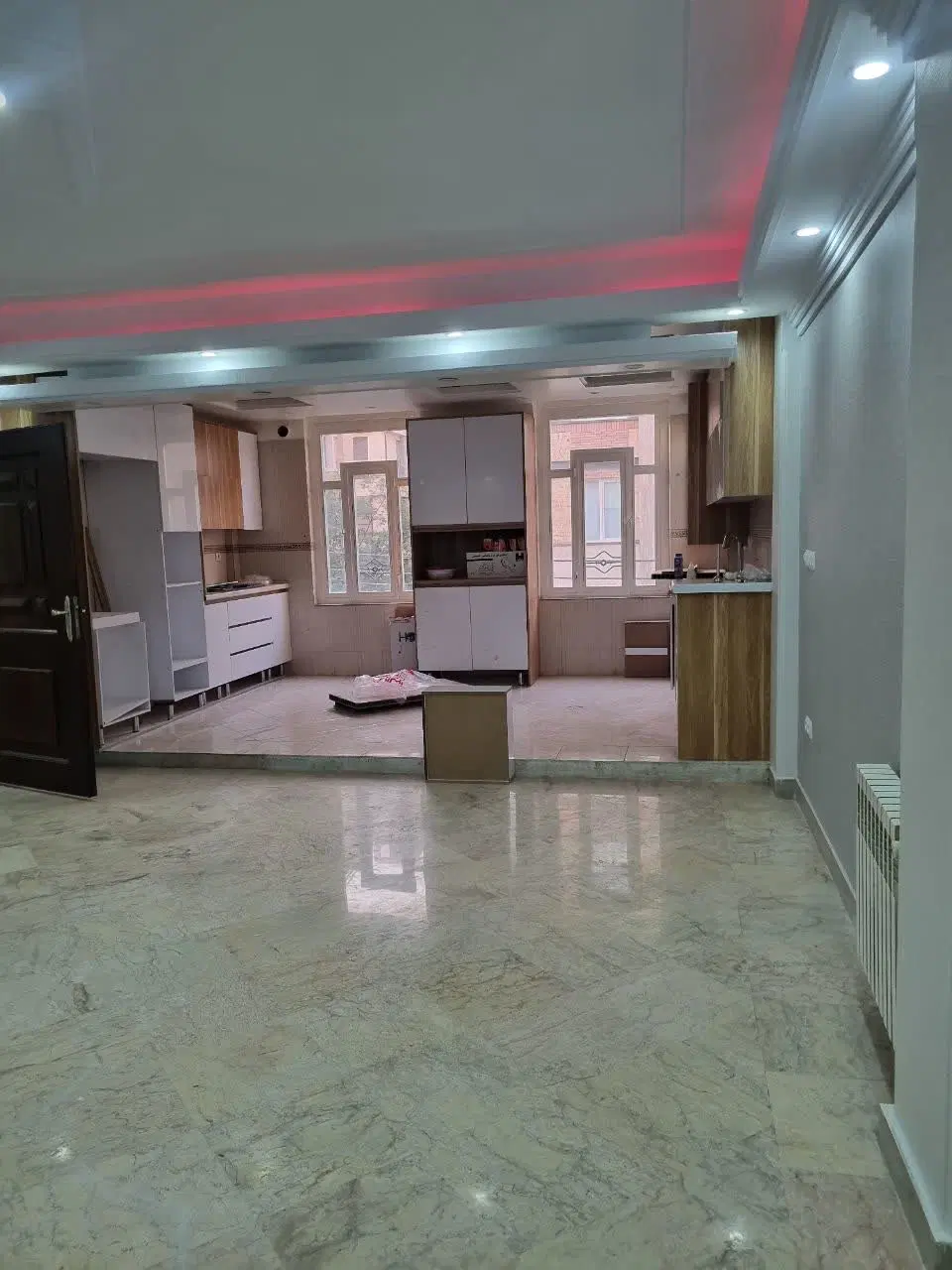 واحد فول امکانات بی نظیر  در منطقه