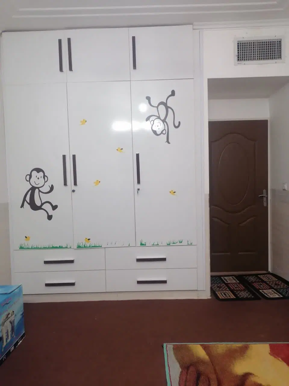 زیر زمین اجاره ای بلوار استقلال (خیابان محمودی)