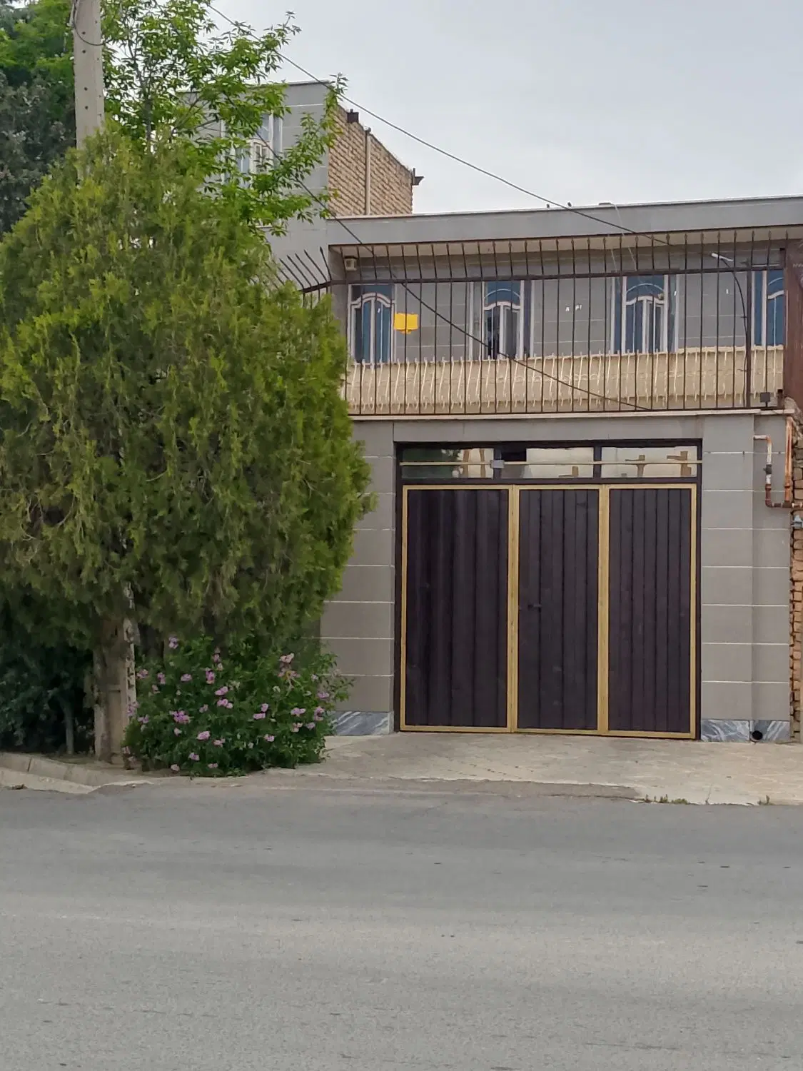 خانه ویلایی دو طبقه