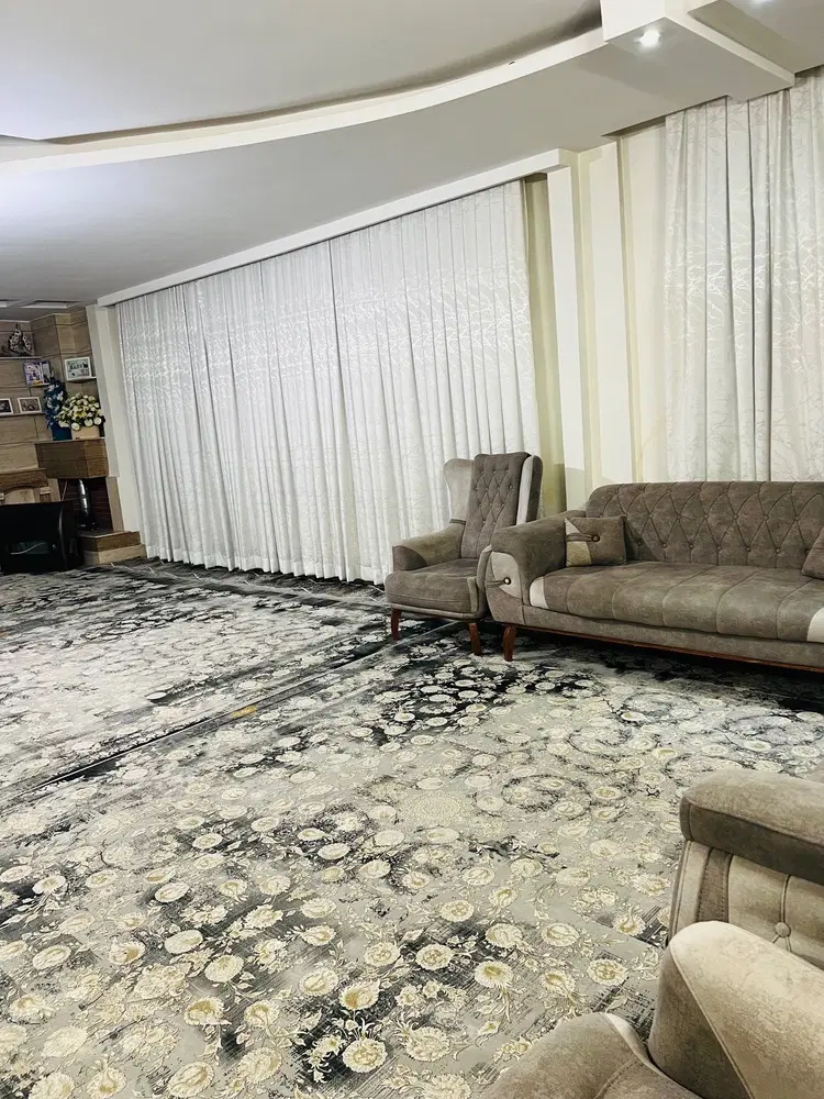 اجاره آپارتمان ۱۵۵متری چهار راه مخابرات