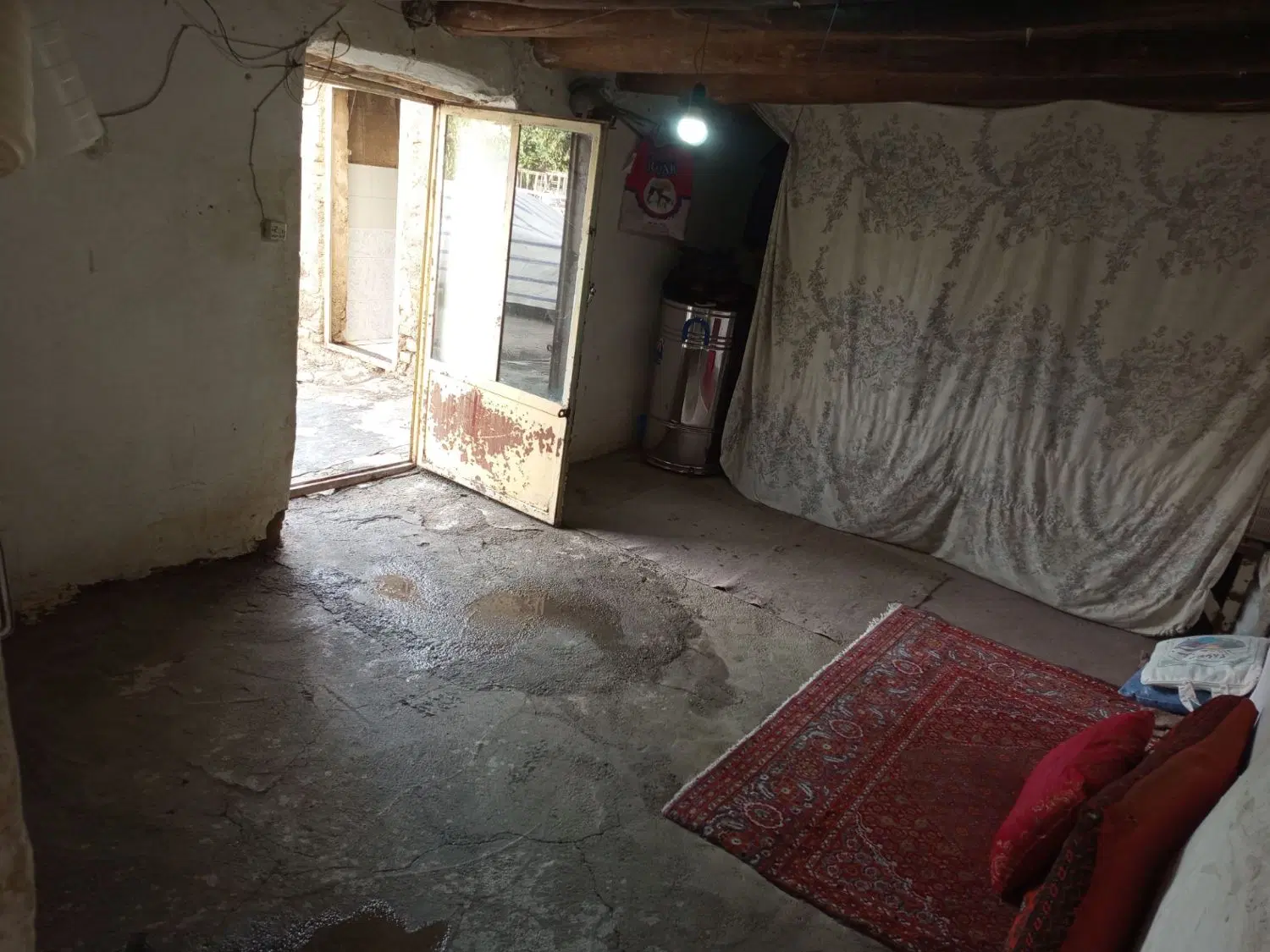 خانه در روستای جوزان