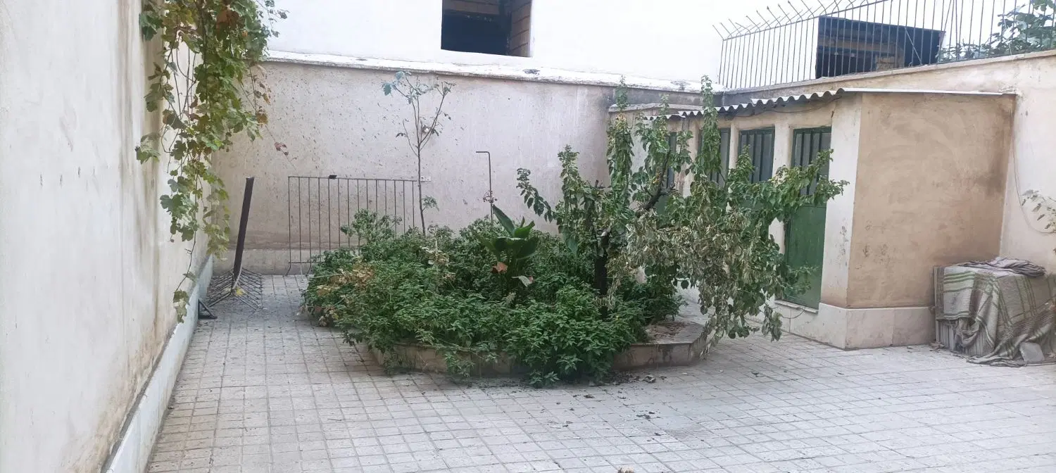 همکف۱۰۰متربا۱۰۰حیاطدربست دانشجو۷وموارددیگر اجاره