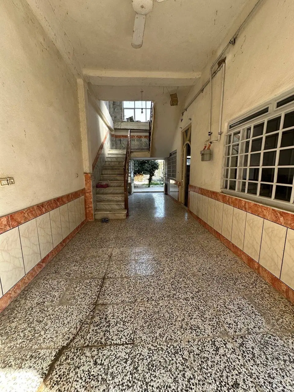 خونه مسکونی تجاری در شعرا اسکلت بندی