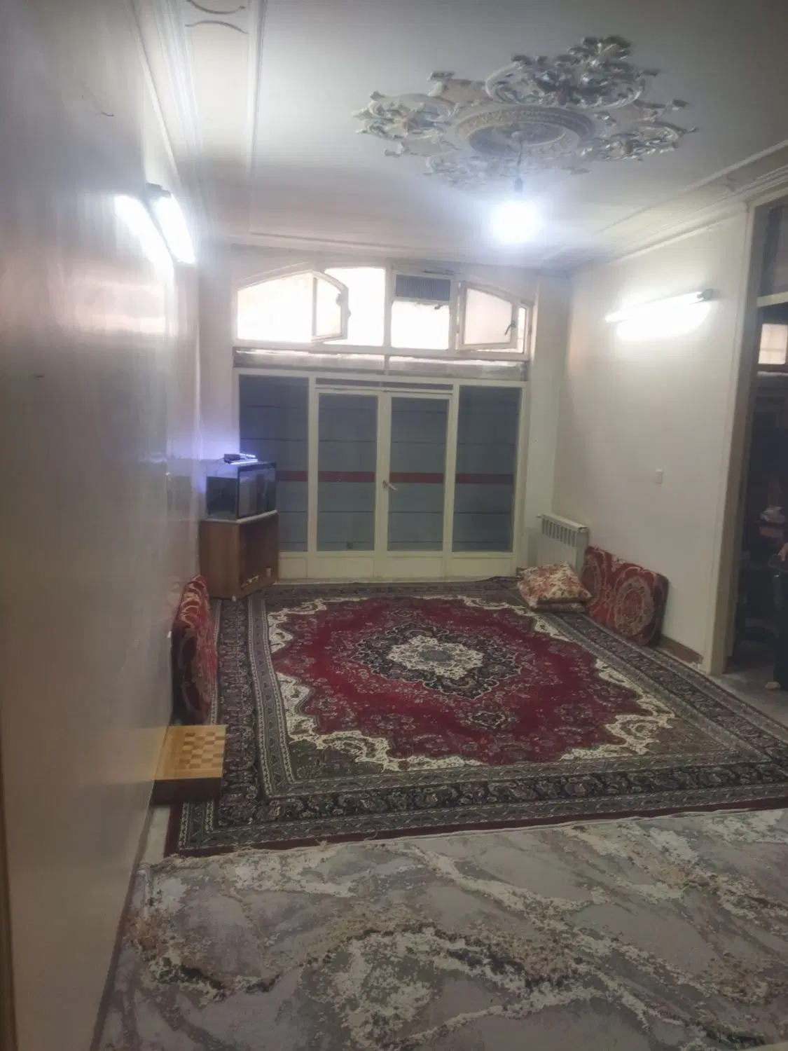 واحد تر تمیز و  مناسب زوج و مجرد موجه (با پارکینگ)