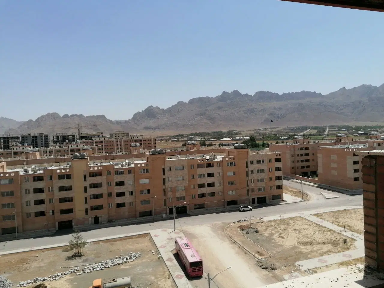 آپارتمان دوخوابه گلستان بهارستان