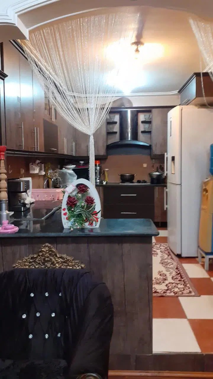 واحد 90متری محدوده مطهری نبوت