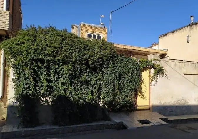 خانه ویلایی شهرستان گرمی