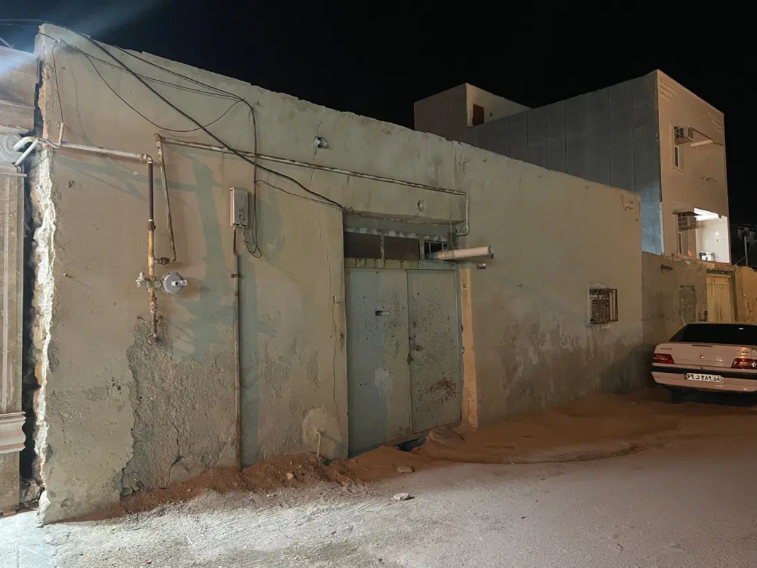 ملک کلنگی خیابان آزادی
