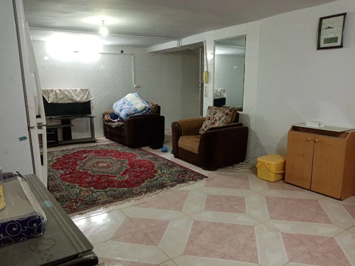 یک واحد مسکونی 65 مرکز شهر
