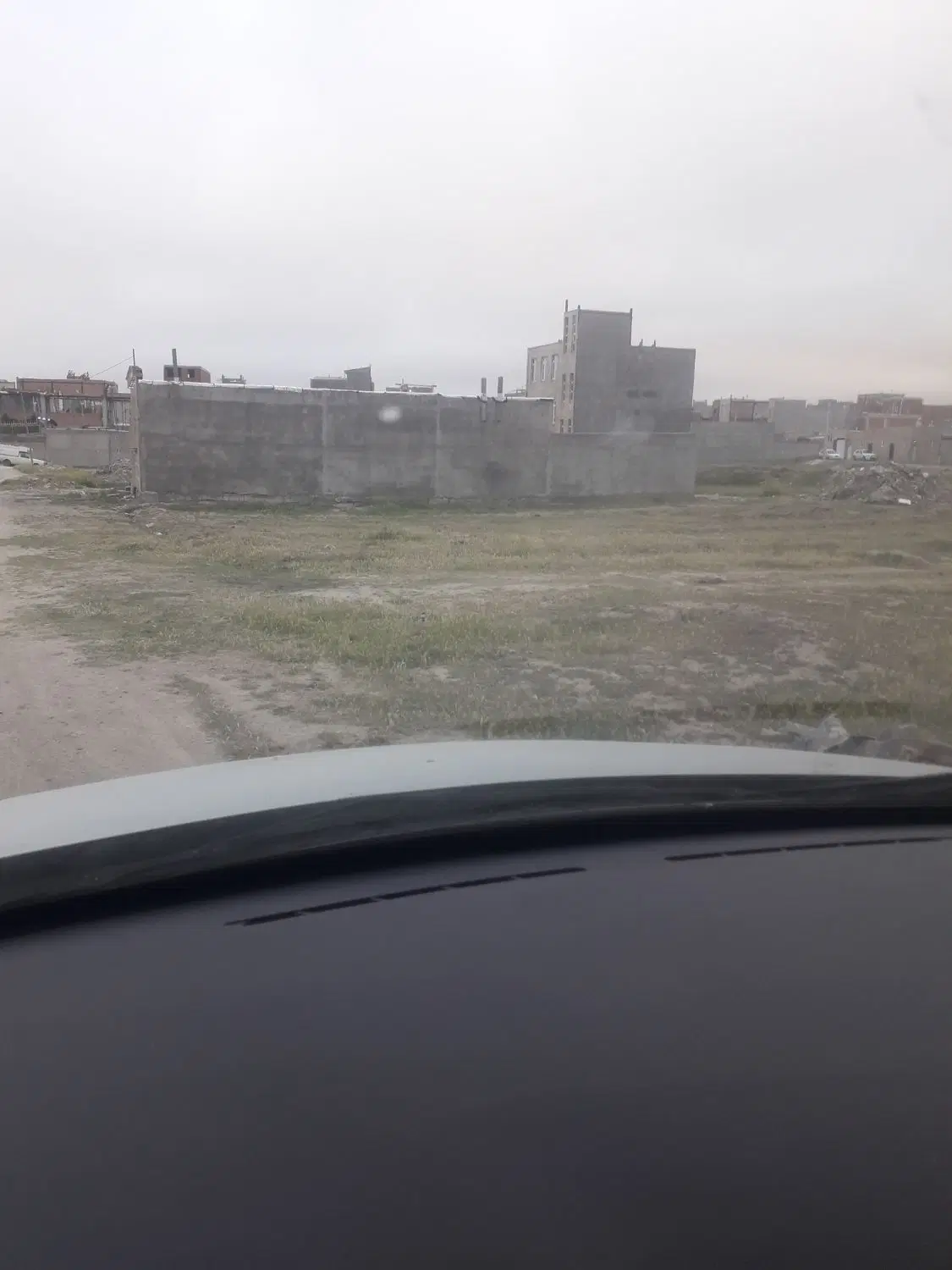 زمین آخر ساحلی ملاباشی