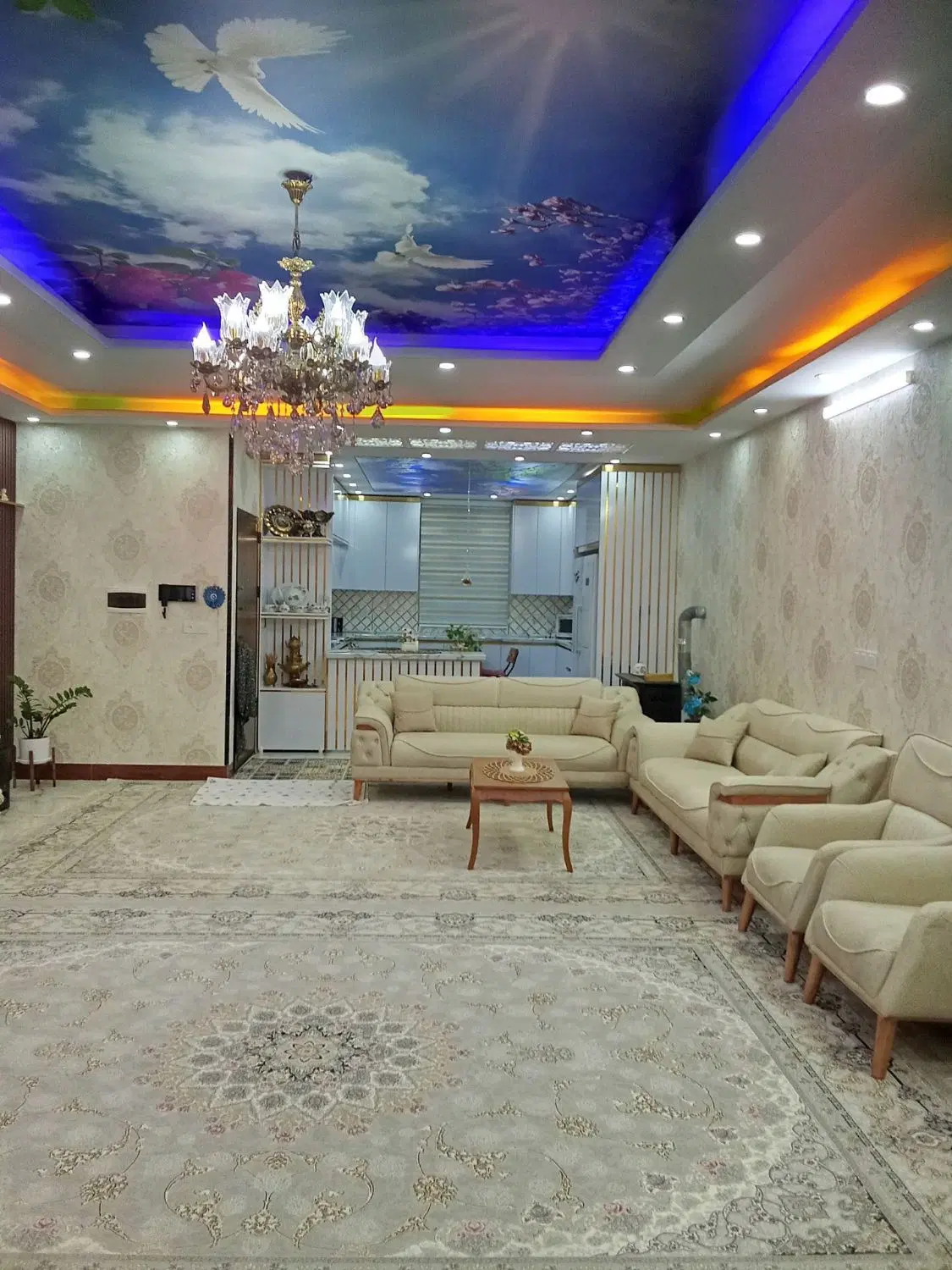 خانه ویلایی ۲۰۰ متری رازی
