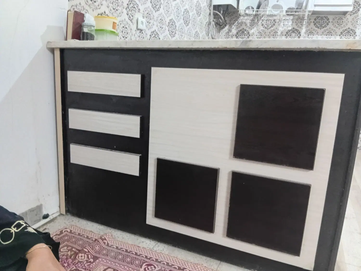 خانه اجاره‌ای  دربست ،حکمت پور