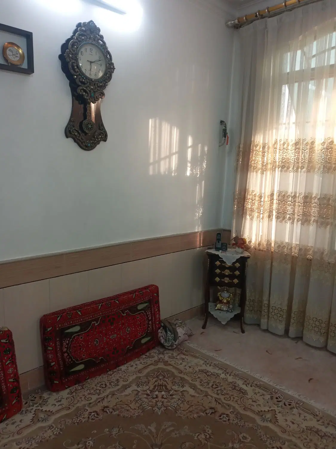 خانه دو طبقه