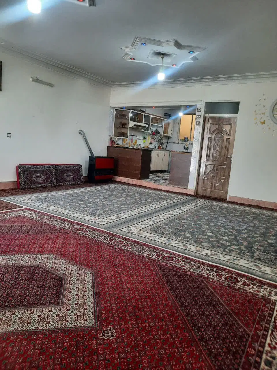ساختمان طبقه دوم بیسیم