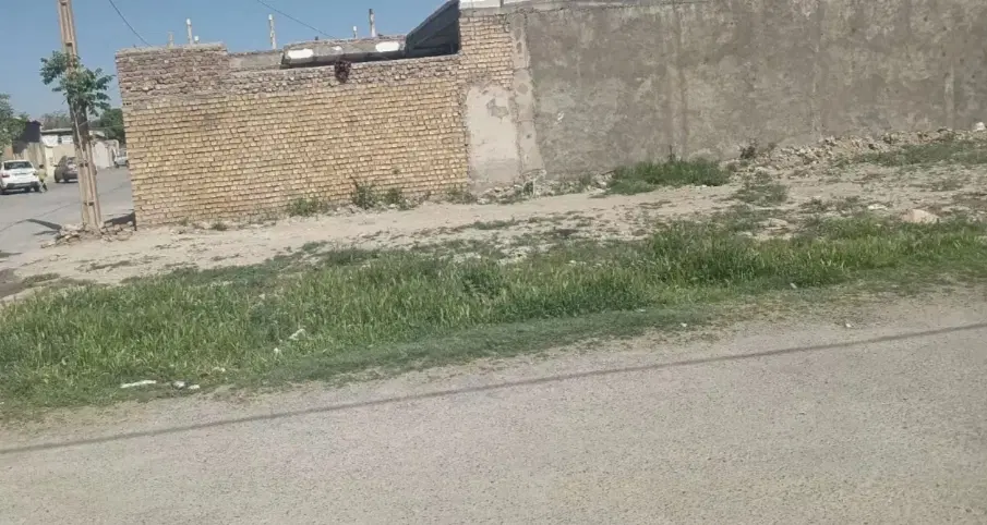 زمین فروشی