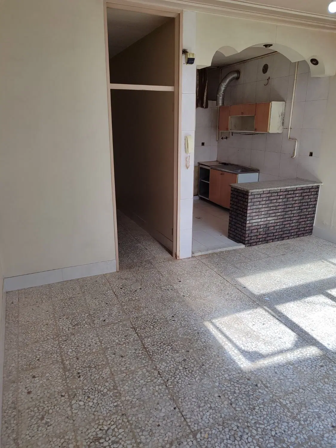 اجاره منزل 70 متری دربست میدان جوان