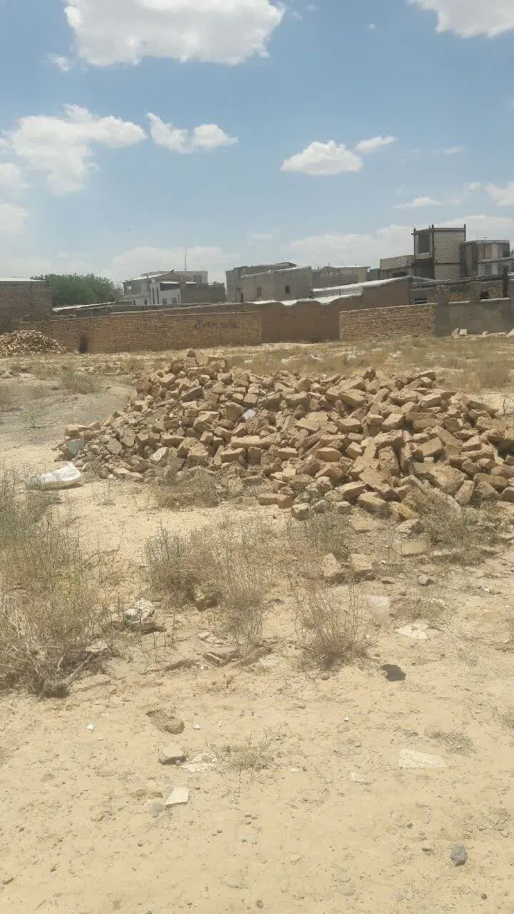 زمین فروشی گاوخانه (مهردشت )
