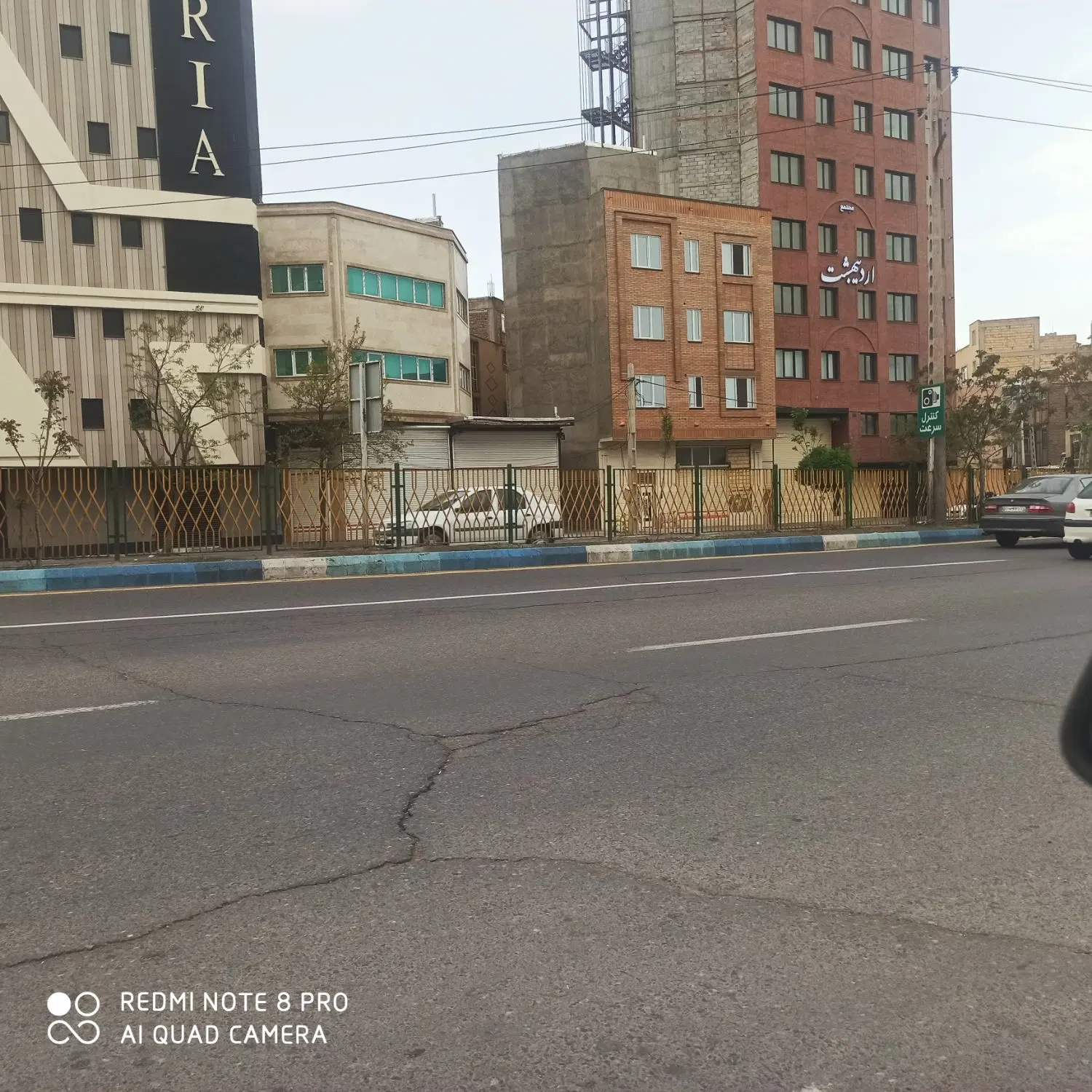 واحد۶۰متری دفتری پزشکی اداری پیشقدم روبروی سلامت