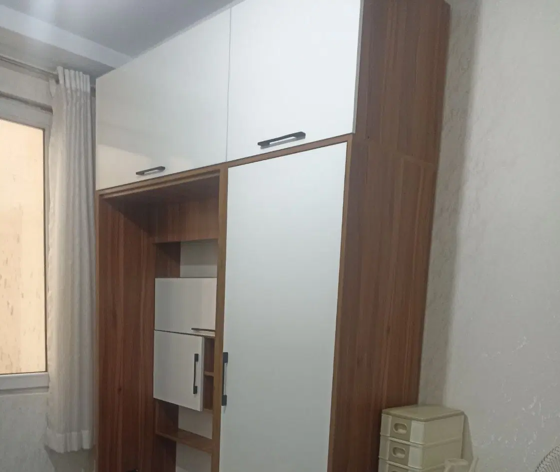 آپارتمان فروشی 82_5