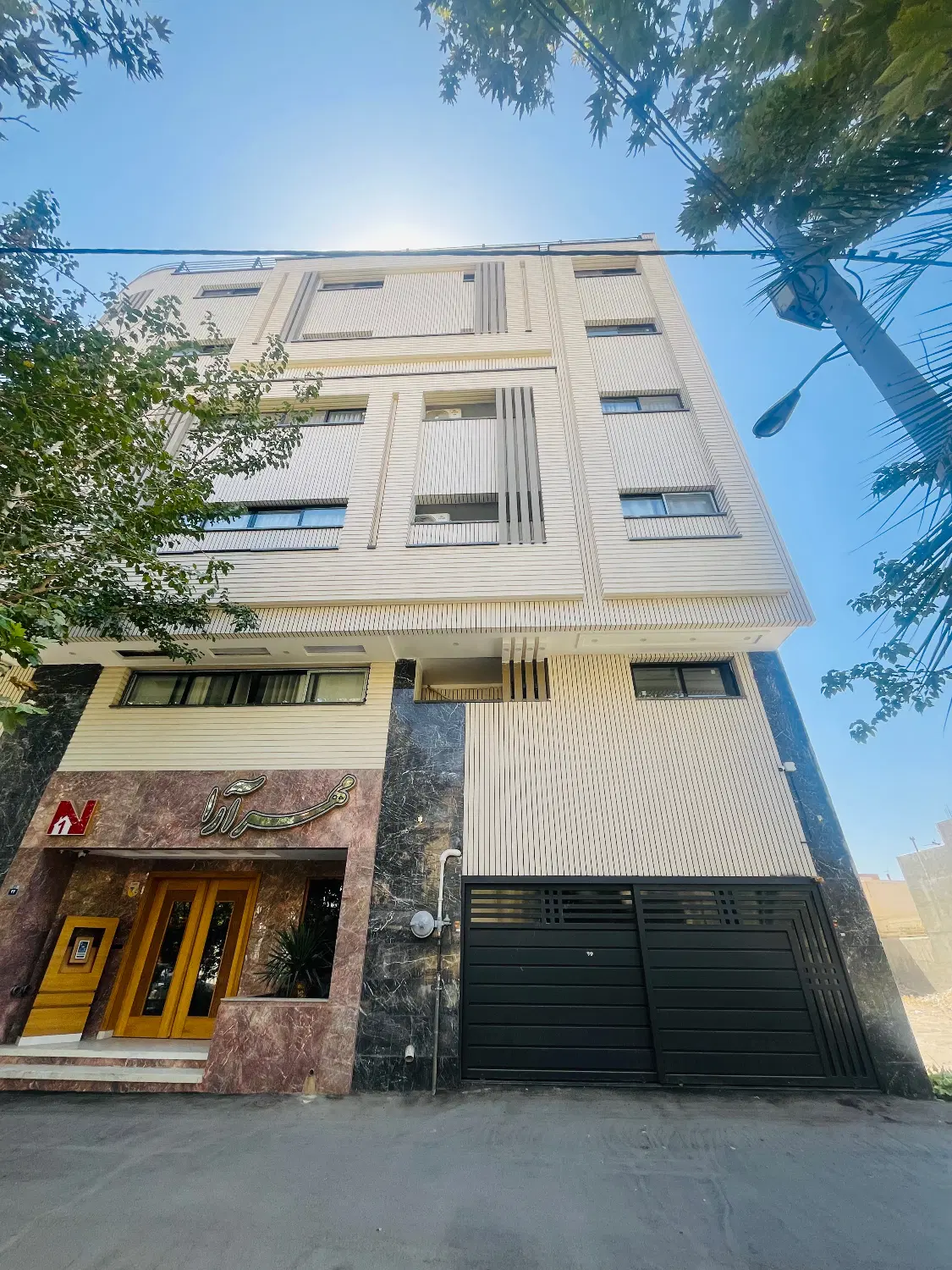 فروش آپارتمان تکمیل و به روز میرزاطاهر