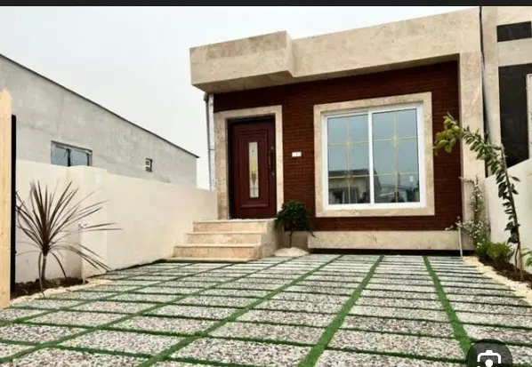 هم خانه