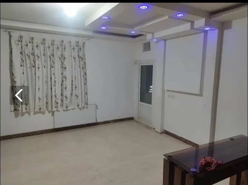 بلوار ۱۵ خرداد ۷۵ متر ۱ خواب طبق توضیحات