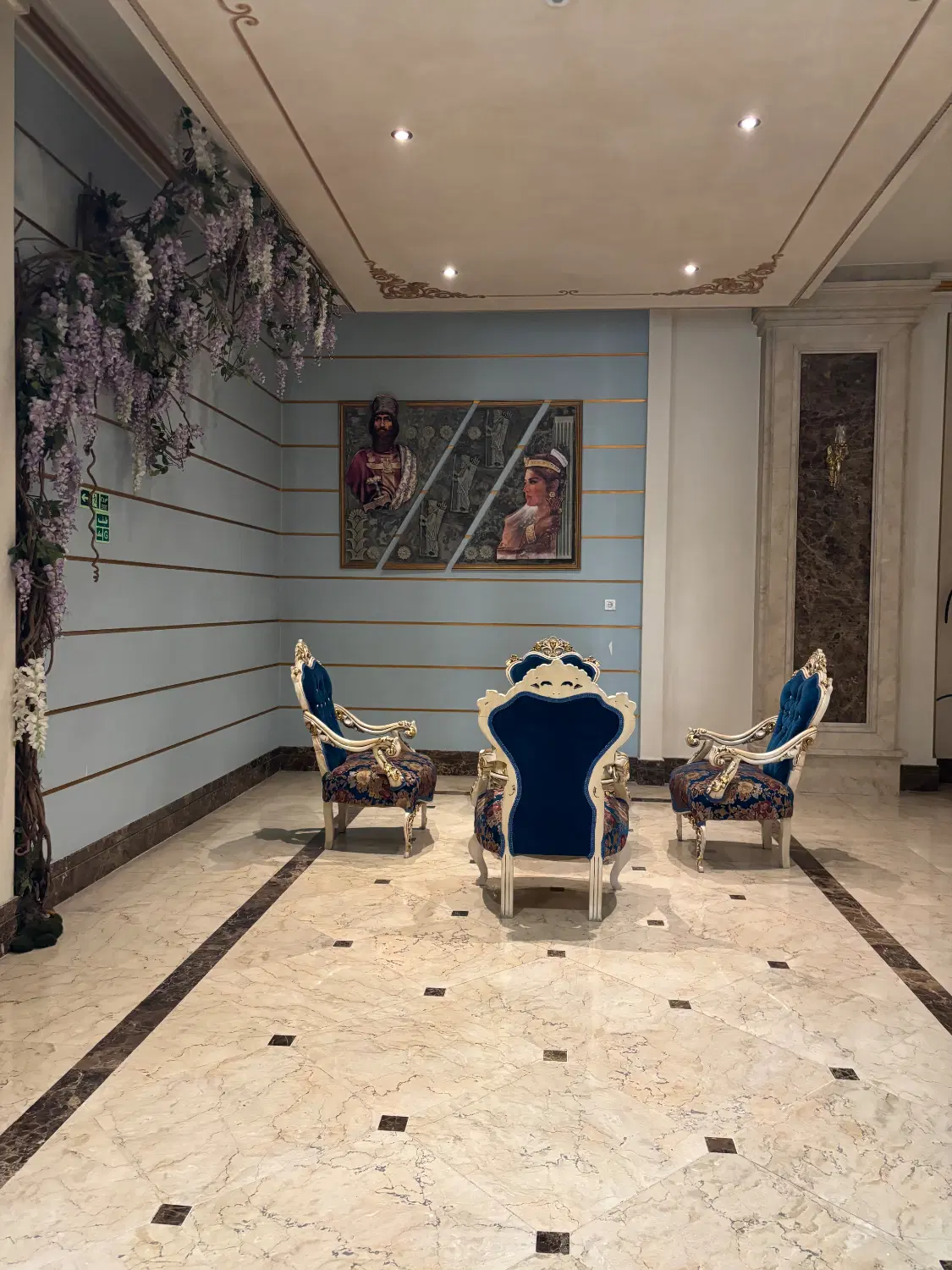 فروش ۲ واحد تجاری کلید نخورد