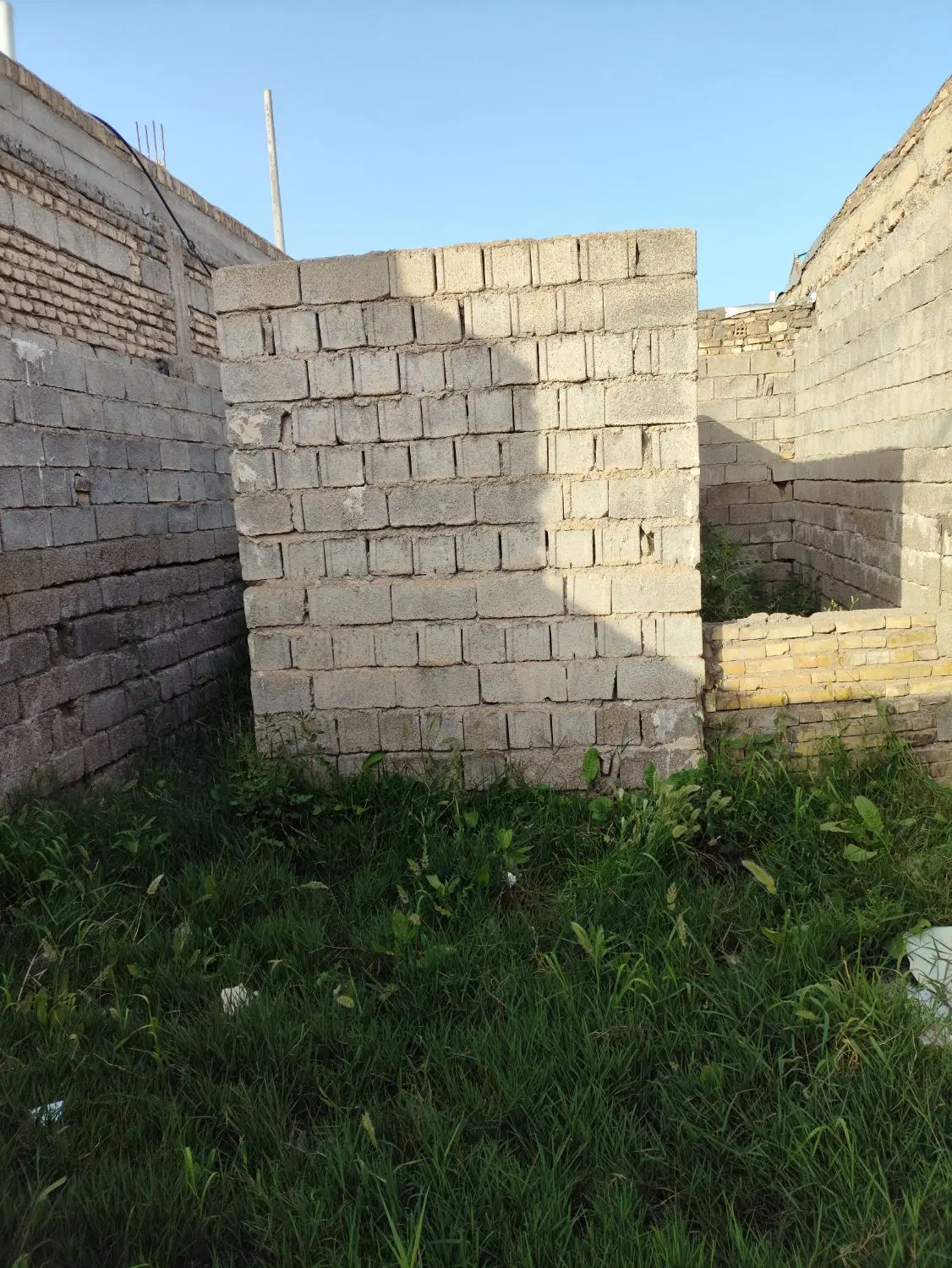 زمین ۷۰متری دوار