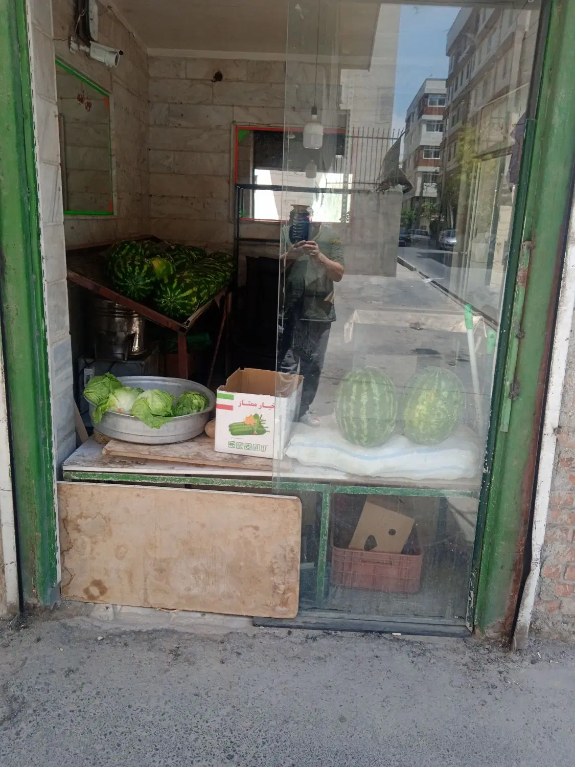 مغازه 13 متری نازی اباد