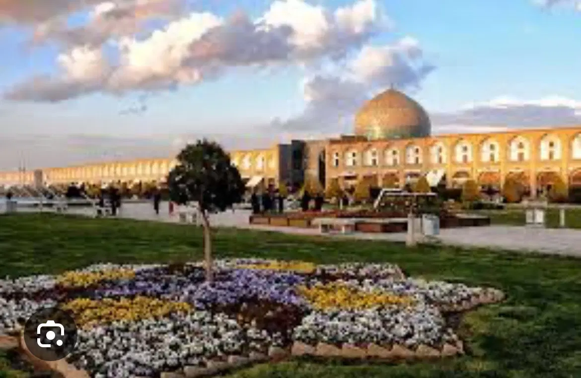 مغازه بازار بزرگ